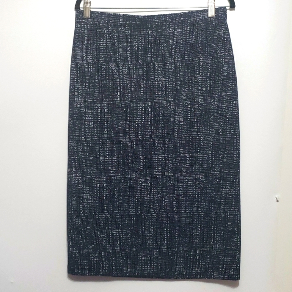 J. McLaughlin Preppy Textured Midi Pencil‎ Skirt